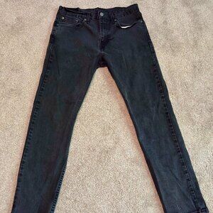 Men's Levi 502 Jeans Sized 32x30 Color Black